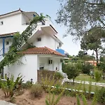 Alexis Aparthotel 3*