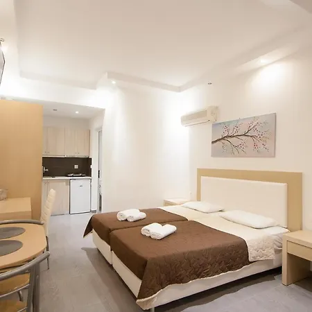 Alexis 3* Koukounaries