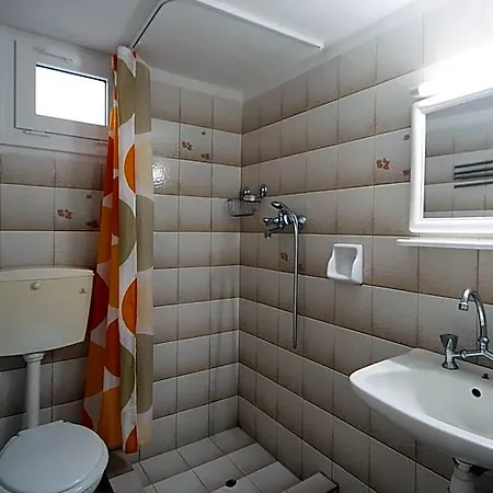 Alexis Aparthotel