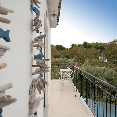 Aparthotel Alexis 3*