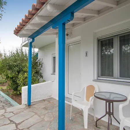 Alexis Aparthotel 3*